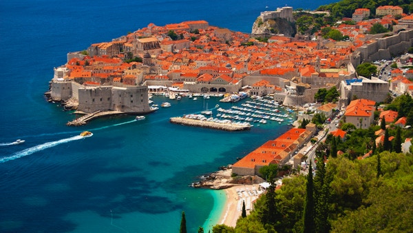 Oversiktsbilde over havnen i  Dubrovnik.