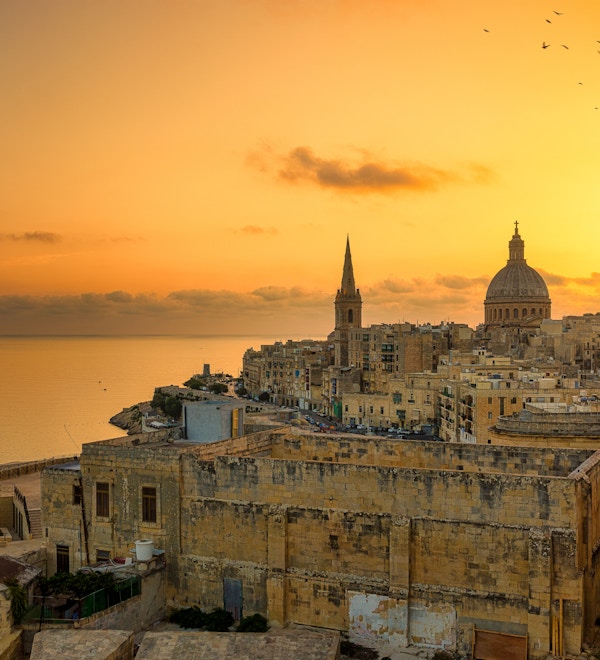Malta, offisielt kjent som Republikken Malta, er et søreuropeisk øyland som består av en øygruppe i Middelhavet.