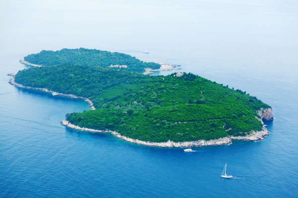 Lokrum Island sett fra toppen av Dubrovnik