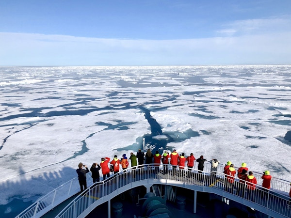 Med Hurtigruten MS Spitsbergen til Svalbard