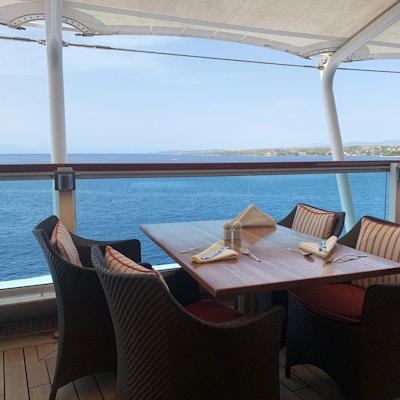 Finn din favorittplass for å nyte serveringen om bord Seabourn Encore
