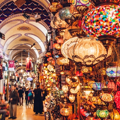 Tyrkiske lykter på Grand Bazaar i Istanbul, Tyrkia
